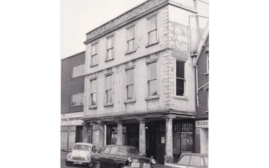 An historical black and white photo of Kingsley Hall